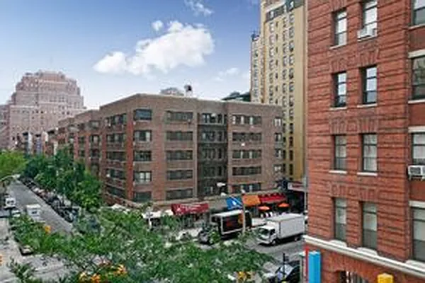 Sold by Douglas Elliman | media 10