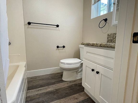 5th image of 869 San Benito St #11478570