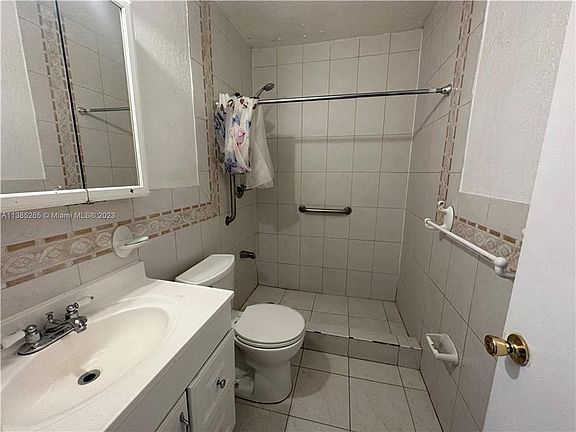 3rd image of 4661 SW 43rd Ter #B