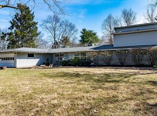 3415 Fishinger Rd, Columbus, OH 43221