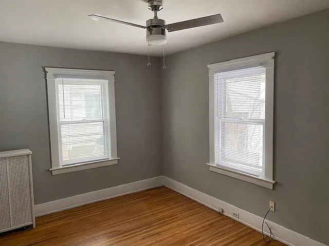 2 bed, 1100 sqft, $1,550 — Photo 3