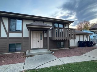 1513 Primrose Ln APT C, Janesville, WI 53545