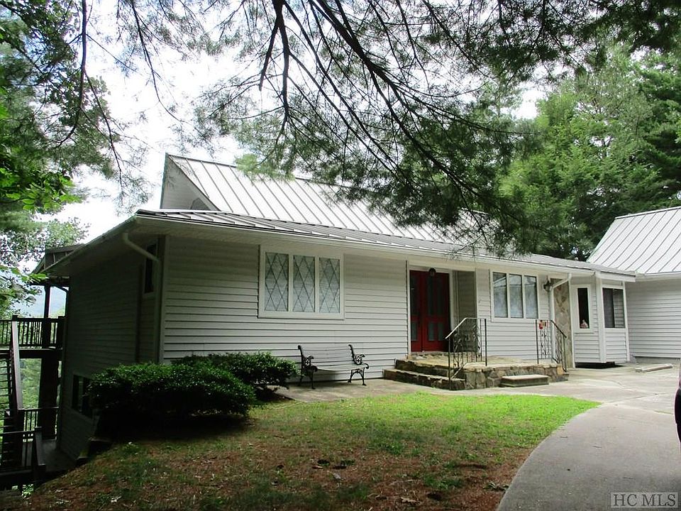 2nd image of 636 Bald Mountain Rd