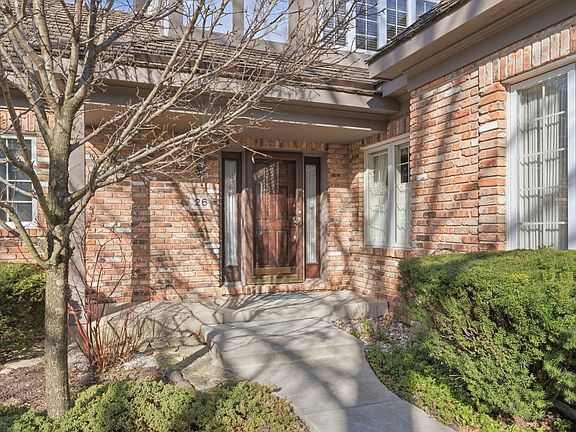 2nd image of 26 Lake Ridge Club Dr