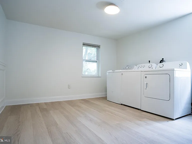 1221 N Randolph St #2 — Photo 20