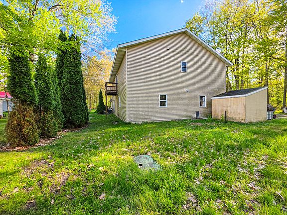 4th image of 257 Edgewood Dr
