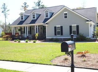 122 William Wells Rd, Richmond Hill, GA 31324