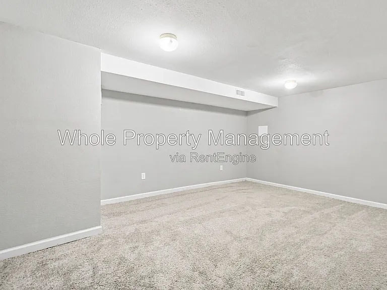 2044 N Ogden St — Photo 25