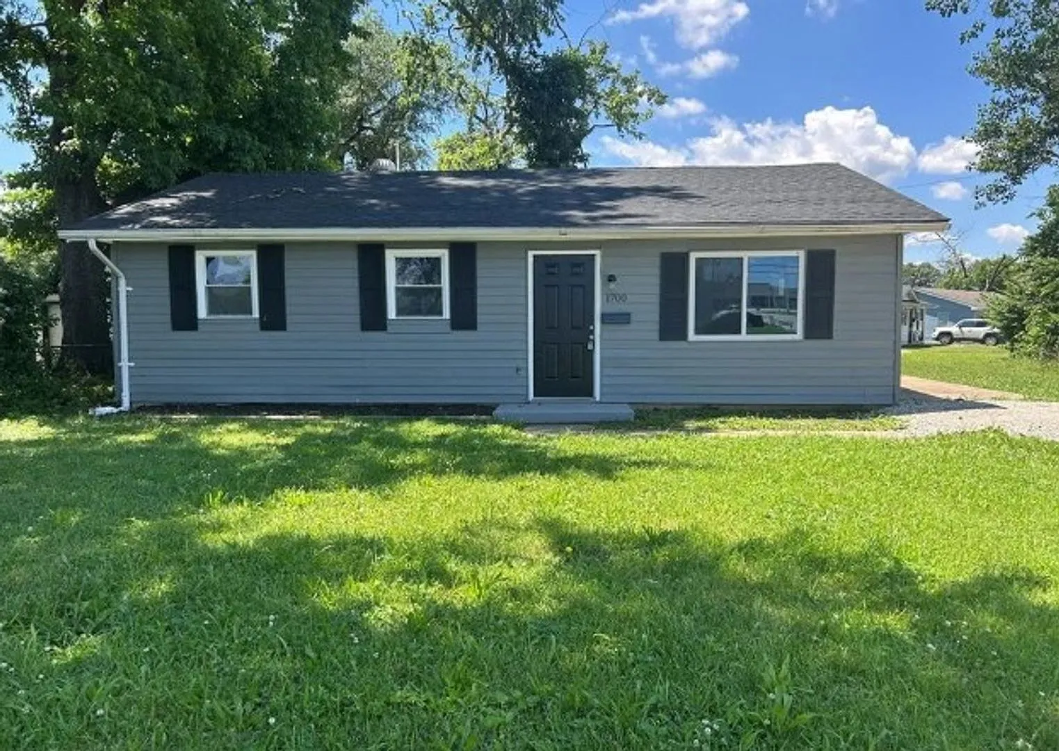 For Rent — Photo 1