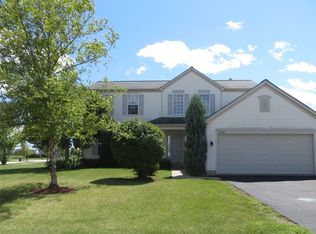 25001 W Armstrong Ln, Plainfield, IL 60585