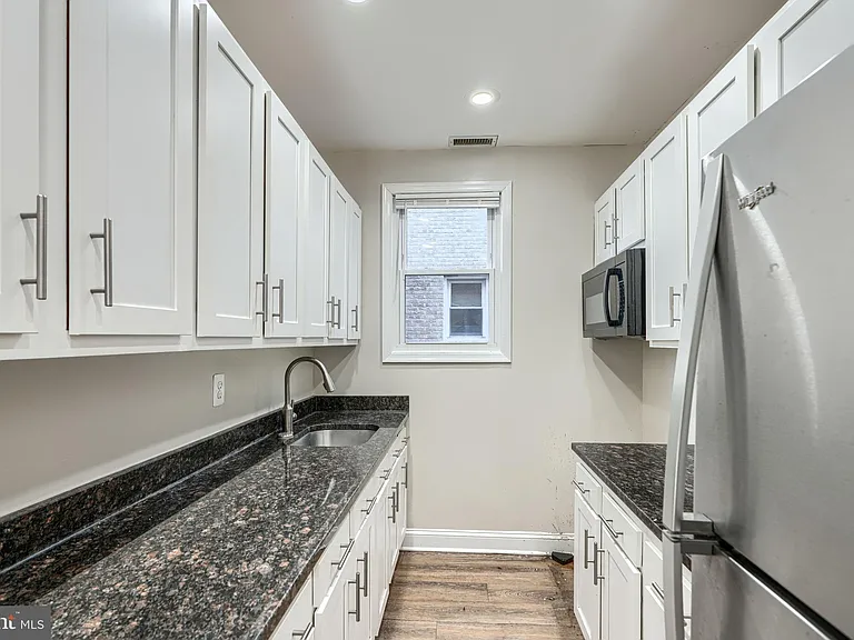 8611 Flower Ave #1 — Photo 10