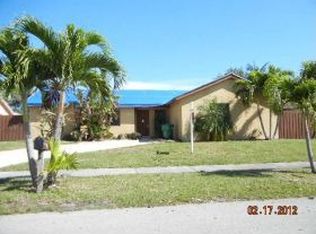 15261 SW 113th Ave, Miami, FL 33157