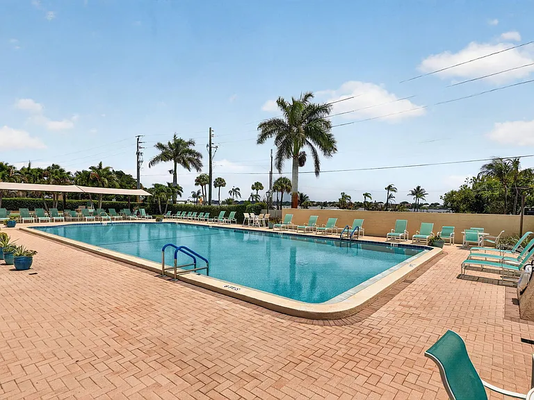 1800 SE Saint Lucie Blvd #11-203 — Photo 45