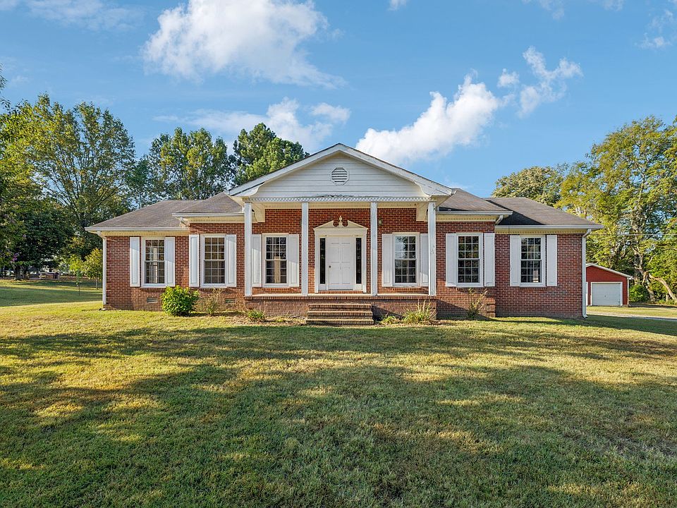 1st image of 397 King Dr