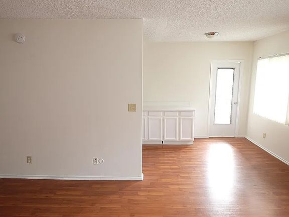 5th image of 3847 Tilden Ave APT 7