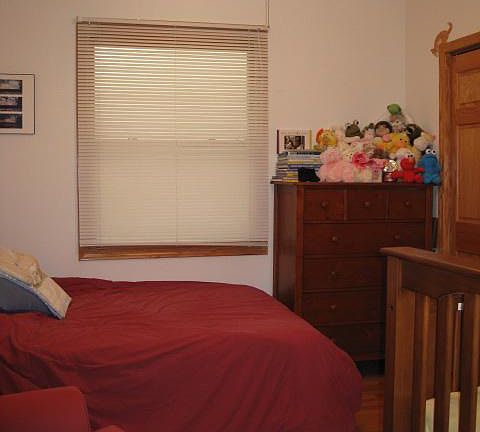 3rd image of 2710 N Wayne Ave #2D