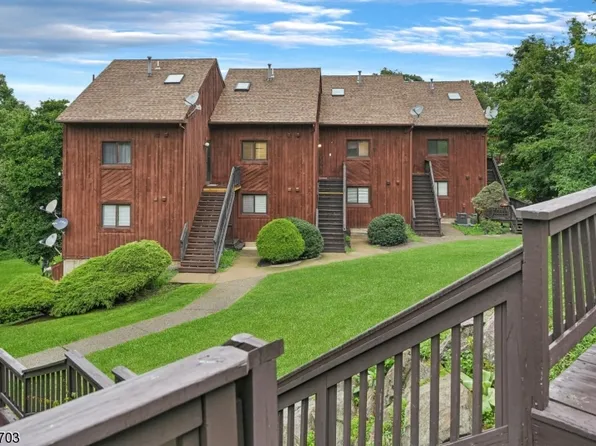 2 Sunrise Dr #3, Vernon Twp., NJ 07462