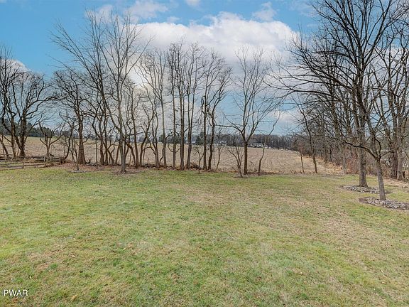 5th image of 306 Country Heritage Dr
