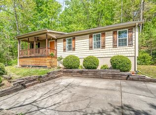 111 Levi Dr, Dalton, GA 30720