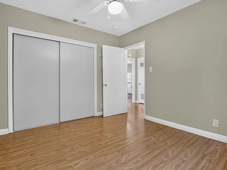 5332 Denny Ave #2 — Photo 16