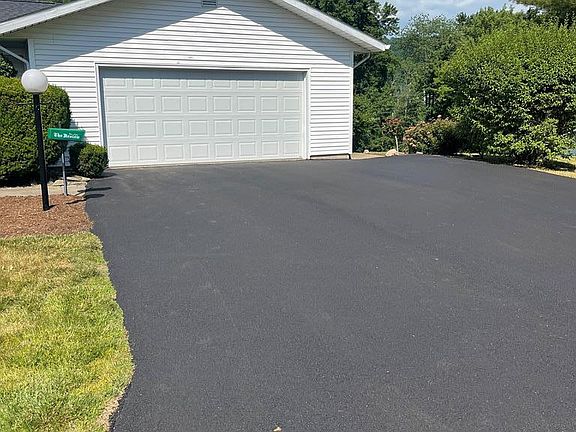 2nd image of 443 Church Hill Dr