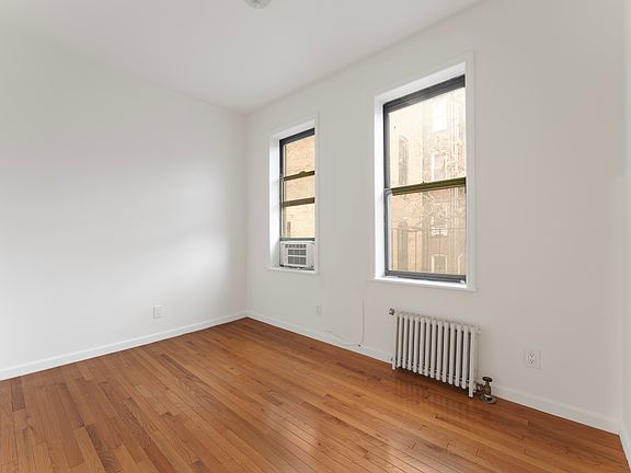 5th image of 229 Sullivan St APT 4A