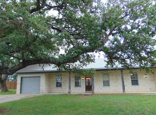 101 Chestnut Rdg #A, Dripping Springs, TX 78620