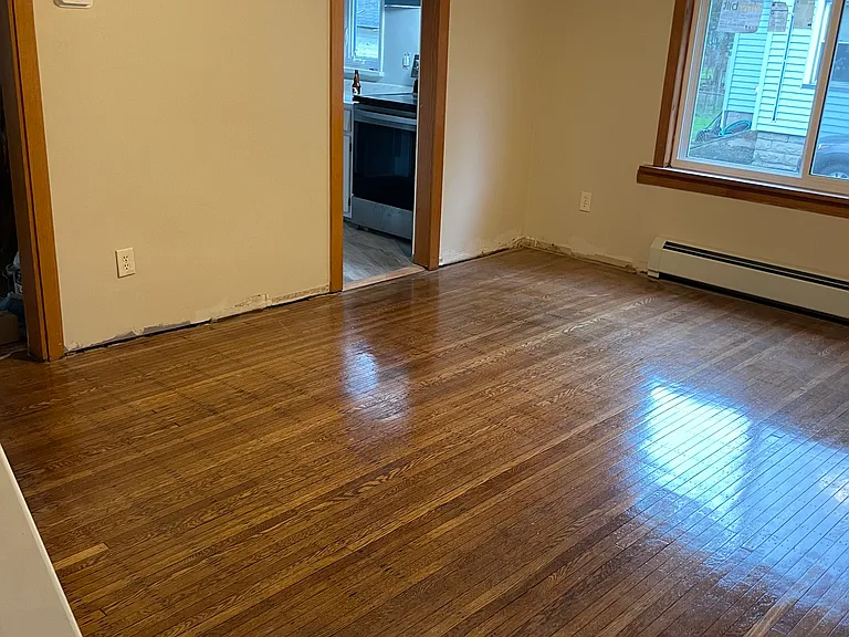 140 Winchester St — Photo 8