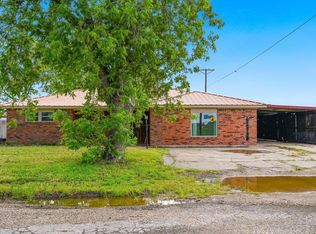1435 Bandera Dr, Roscoe, TX 79545