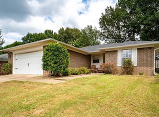 9 Lonzo Ln, Greenbrier, AR 72058
