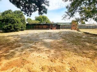 1116 N Gulf St, Holdenville, OK 74848