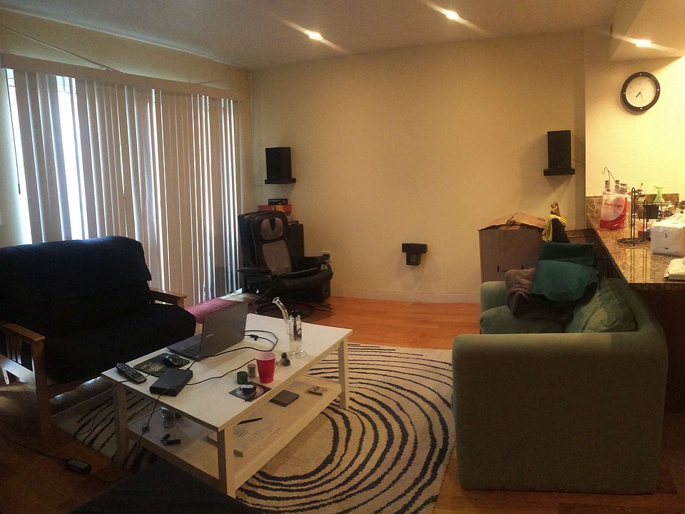 1st image of 2541 22nd St #3