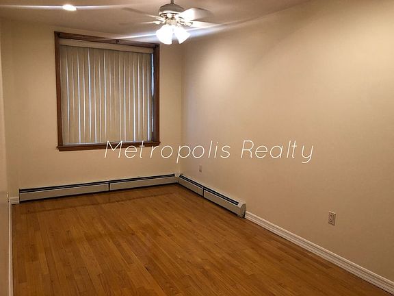 4th image of 23-56 27th St #1B