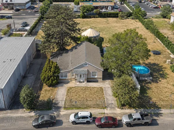 517 Rimmer Ave, Sacramento, CA 95834