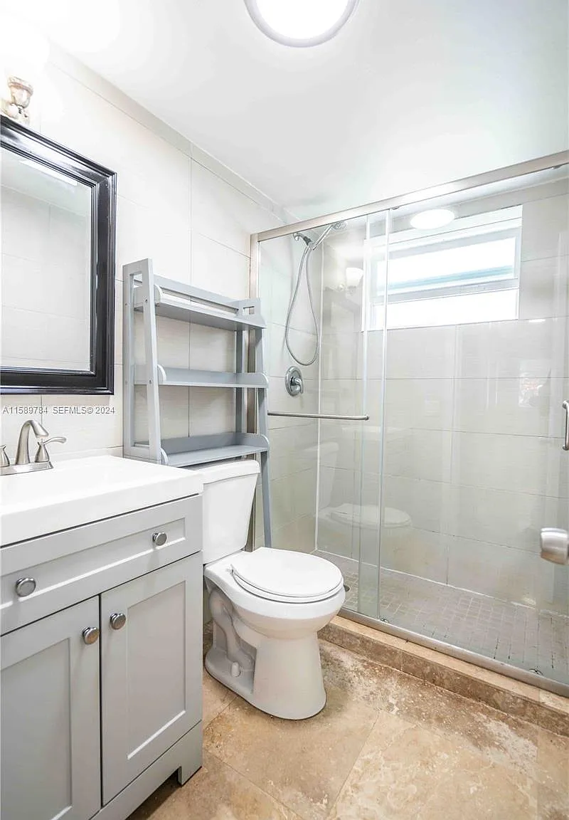 Studio, 460 sqft, $1,850 — Photo 2