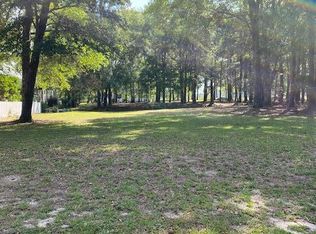 9144 Village Sq N, Calabash, NC 28467