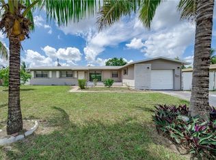 4864 NW 5th Ct, Plantation, FL 33317