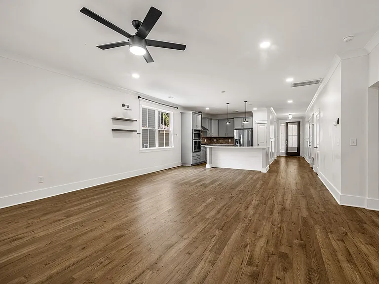 1037 Cortland Valley — Photo 15