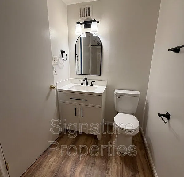 9397 London Tower Ct #503 — Photo 14