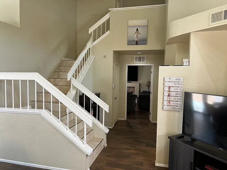 11932 Lewisia Ave — Photo 13
