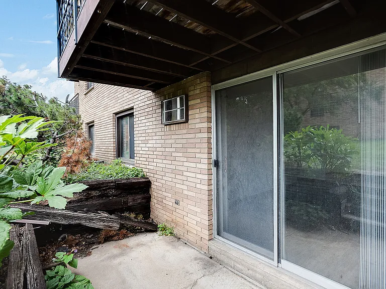 Arden Court Apartments — Photo 7