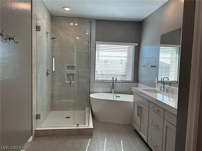 600 N Carriage Hill Dr #1043 — Photo 13
