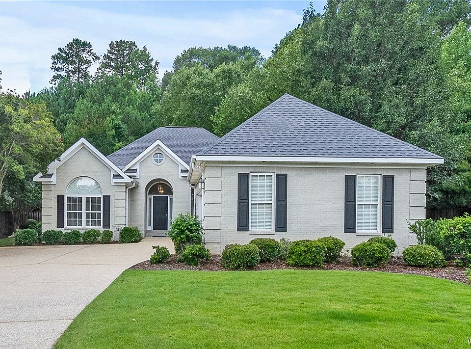 1st image of 3806 Oak Colony Dr