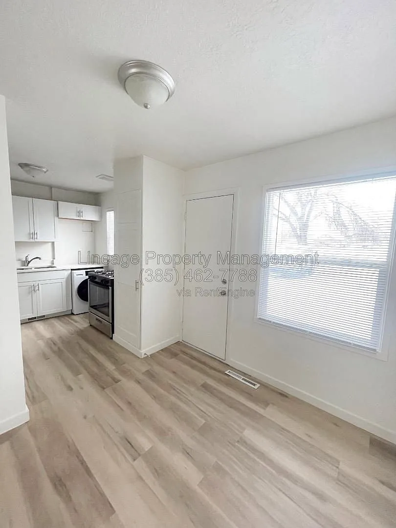 2 bed, 1.0 bath, $1,350 — Photo 1