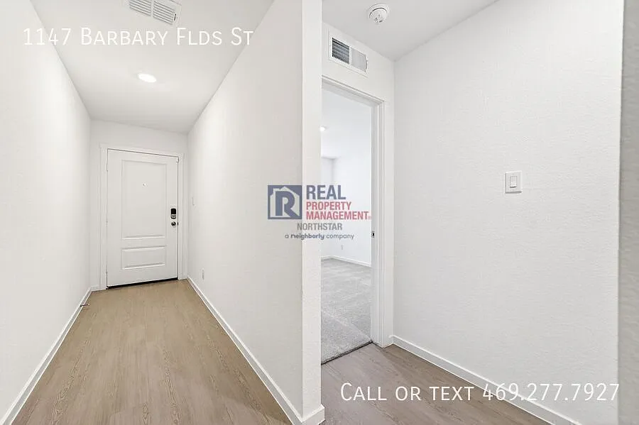 Easy Living with Space & Community Perks Forney, TX — Photo 4