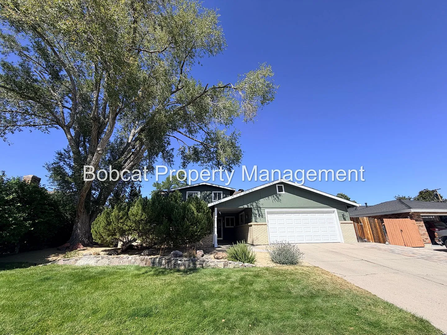Beautiful 4-Bedroom West Side Carson City Home — Photo 3