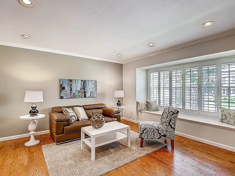 6030 S Lima Way — Photo 5