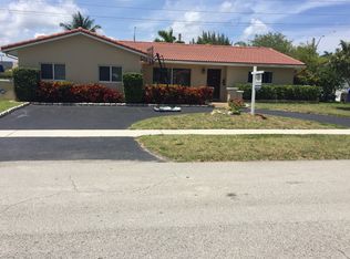 3461 N 41st Ct, Hollywood, FL 33021