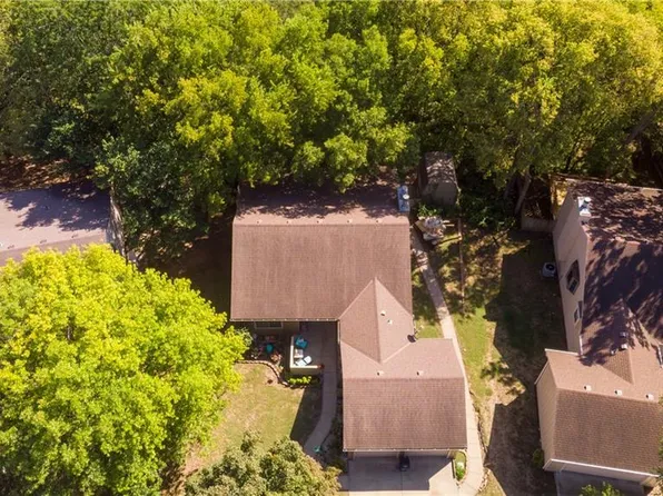 1216 Hampton Dr, Platte City, MO 64079