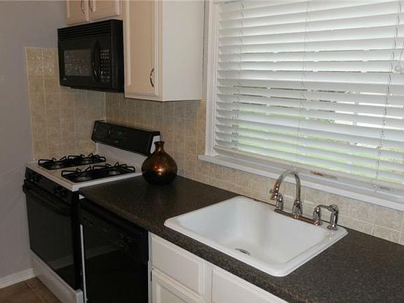 Kitchen Appliance Stay